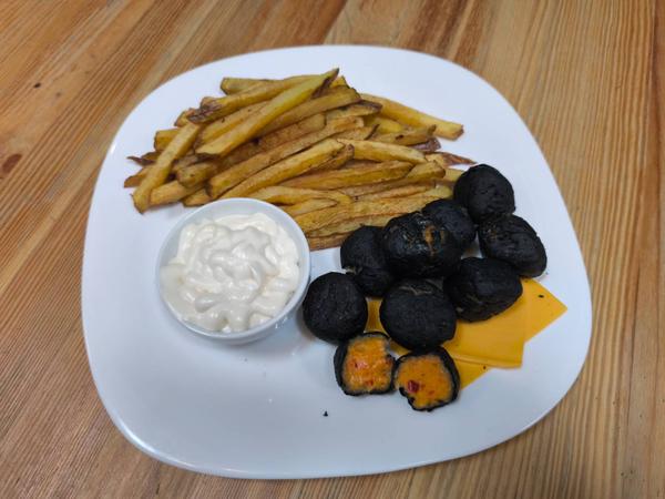 Meniu Nuggets Black cu Brânză